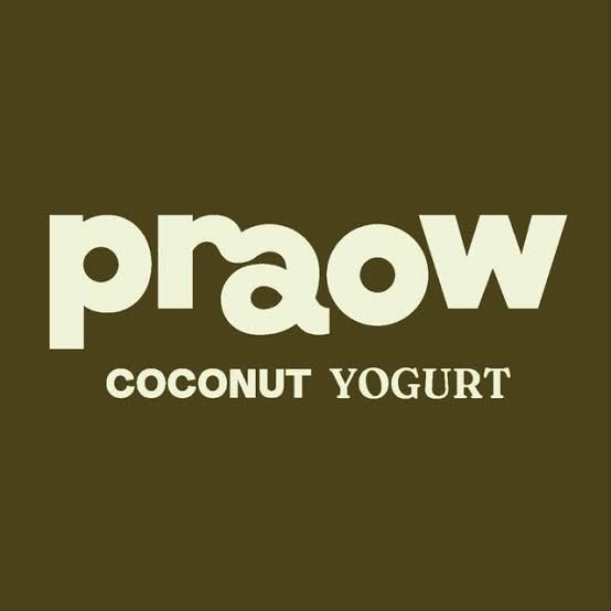 praow Coconut Yogurt